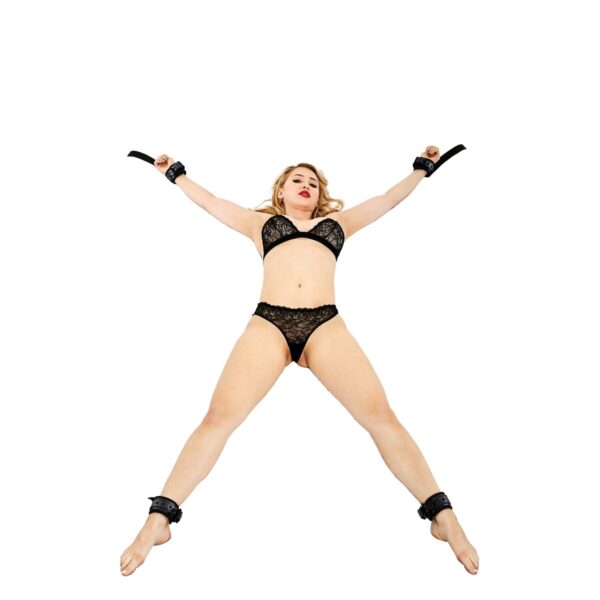 S9400132_3 S9400132_3