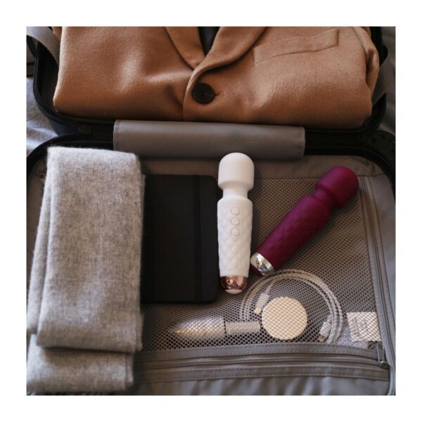 M0401887_4 M0401887_4