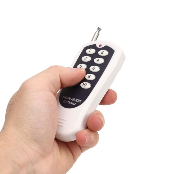 M0404247_11 M0404247_11