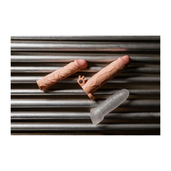 M0404192_5 M0404192_5