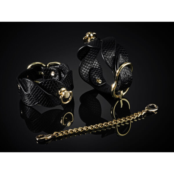 S9408185_5 S9408185_5